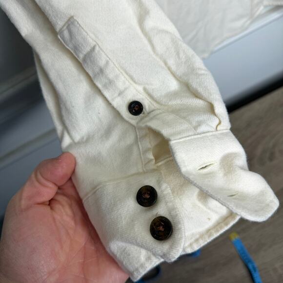 Patagonia Fjord Flannel Organic Cotton Cream Button Down Womens Medium NEW - Picture 4 of 7